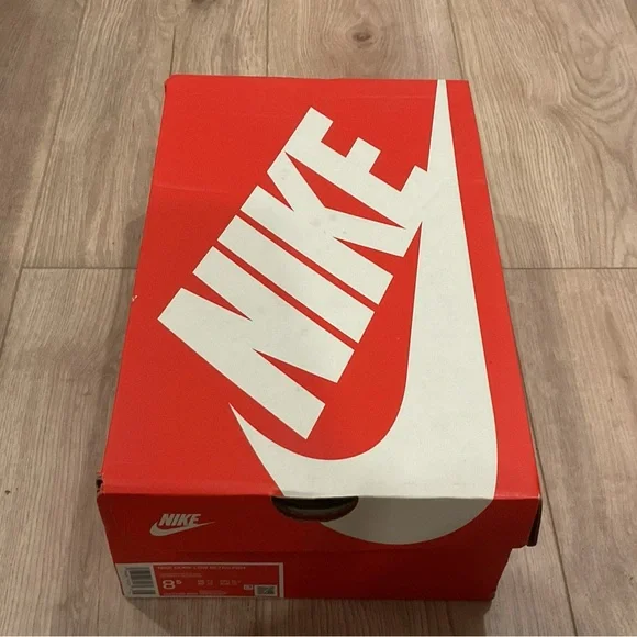 Chicago Split Nike Dunk Low - Picture 6 of 6